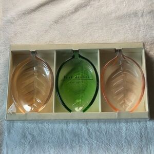 Pier 1 Green and Orange Leaf dishes